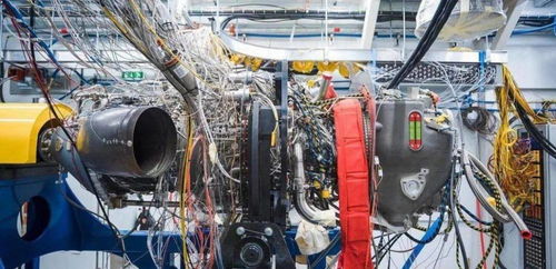 中国商务部对美国商品在电子商务领域实施新规，国际贸易格局面临调整